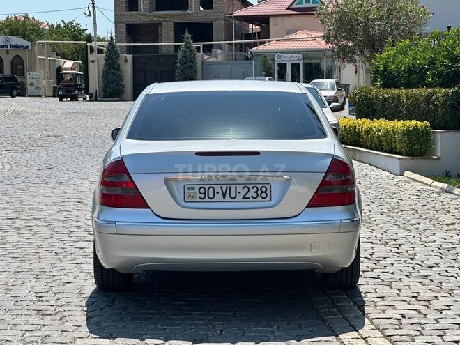 Mercedes E 240 2003, 299,835 km - 2.6 л - Bakı