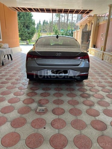 Hyundai Elantra 2021, 120,000 km - 1.6 l - Bakı