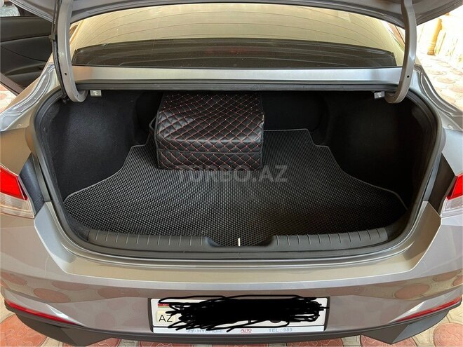 Hyundai Elantra 2021, 120,000 km - 1.6 l - Bakı
