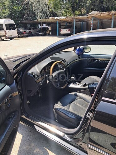 Mercedes E 320 2003, 325,126 km - 3.2 l - Bakı