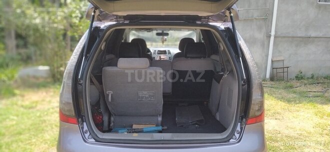 Mitsubishi Grandis 2003, 320,000 km - 2.4 l - Astara