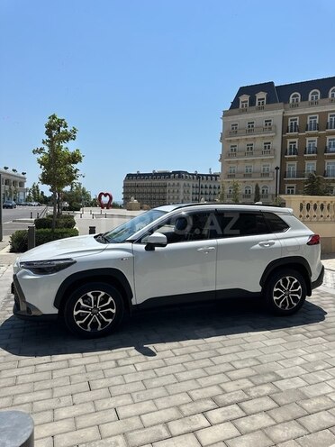 Toyota  2025, 5,600 km - 2.0 l - Bakı