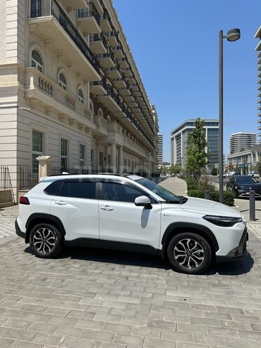 Toyota  2025, 5,600 km - 2.0 l - Bakı