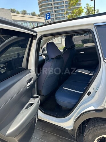 Toyota  2025, 5,600 km - 2.0 l - Bakı