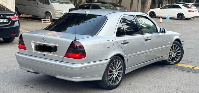 Mercedes C 240 1999, 253,666 km - 2.4 л - Bakı
