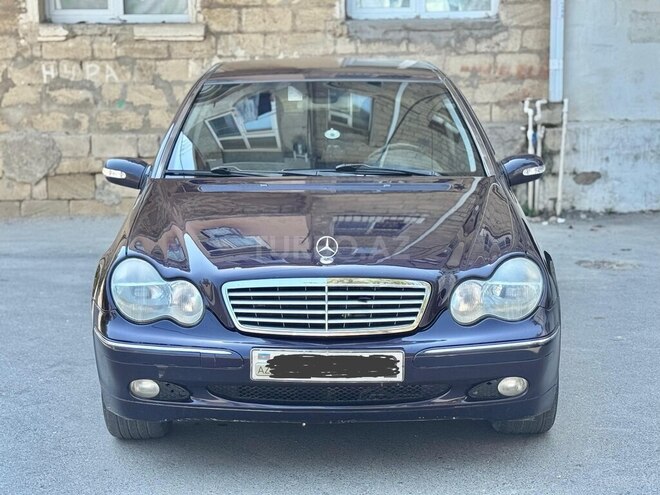 Mercedes C 240 2001, 243,688 km - 2.6 l - Sumqayıt
