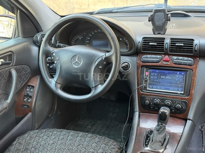 Mercedes C 240 2001, 243,688 km - 2.6 l - Sumqayıt