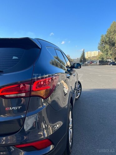 Hyundai Santa Fe 2016, 281,000 km - 2.0 л - Bakı