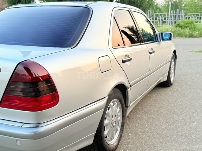 Mercedes C 220 d 1999, 269,000 km - 2.2 л - Tovuz
