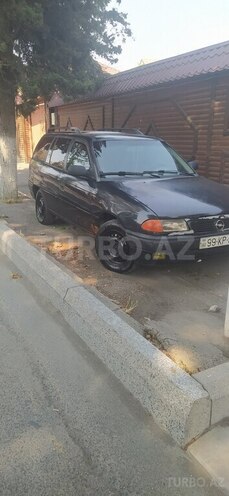 Opel Astra 1995, 649,423 km - 1.6 l - Göyçay