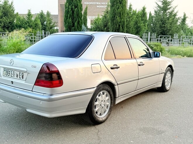 Mercedes C 220 d 1999, 269,000 km - 2.2 л - Tovuz