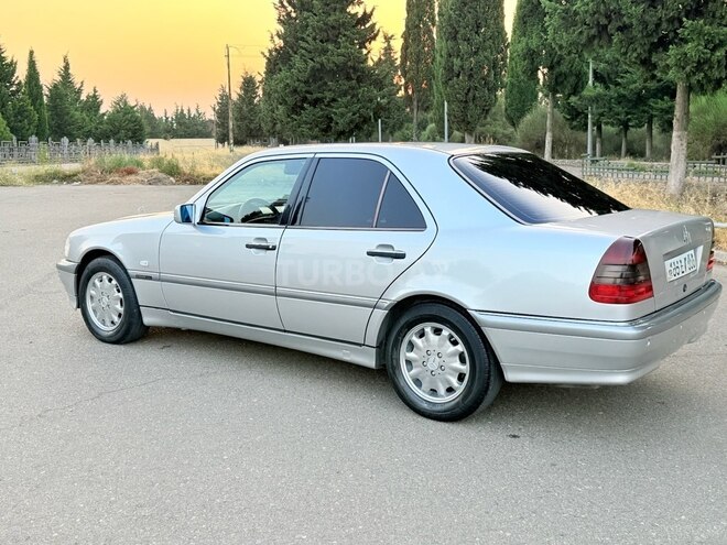 Mercedes C 220 d 1999, 269,000 km - 2.2 л - Tovuz