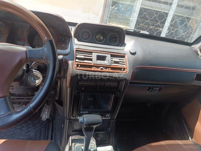 Mitsubishi Pajero 1995, 325,000 km - 2.8 l - Bakı