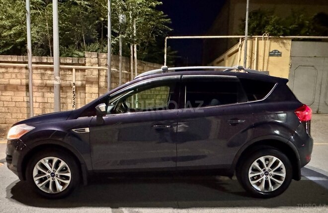 Ford Kuga 2012, 140,000 km - 2.5 l - Bakı
