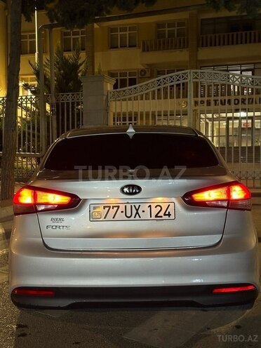 Kia Forte 2017, 111,570 km - 2.0 l - Bakı