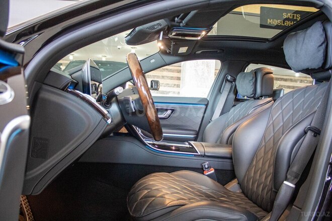 Mercedes S 550 4MATIC 2023, 33,000 km - 3.0 l - Bakı