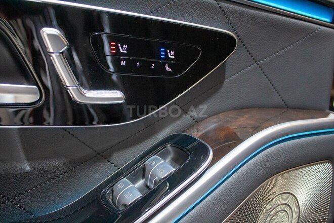 Mercedes S 550 4MATIC 2023, 33,000 km - 3.0 l - Bakı