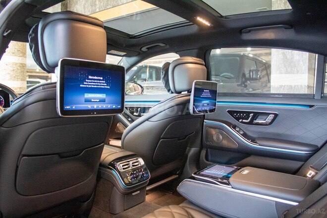 Mercedes S 550 4MATIC 2023, 33,000 km - 3.0 l - Bakı