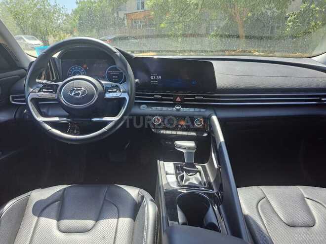 Hyundai Elantra 2022, 42,265 km - 1.6 л - Bakı