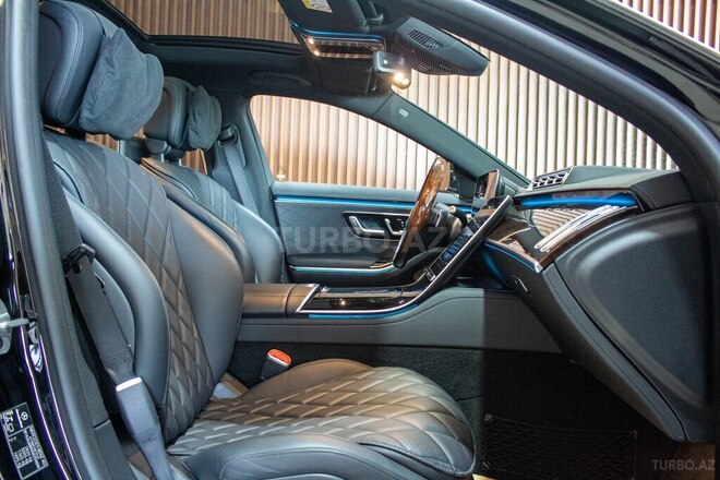 Mercedes S 550 4MATIC 2023, 33,000 km - 3.0 l - Bakı