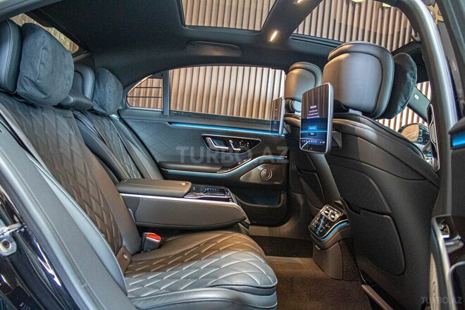 Mercedes S 550 4MATIC 2023, 33,000 km - 3.0 l - Bakı
