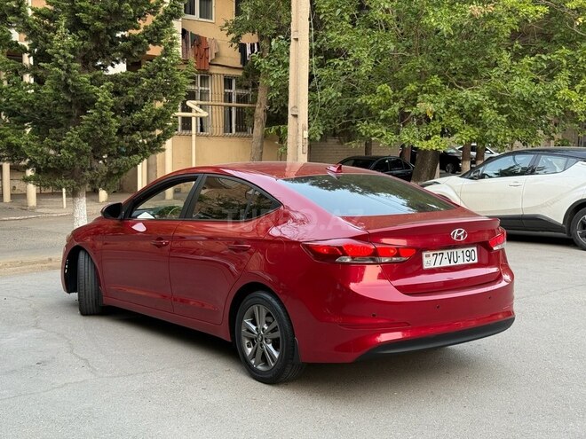 Hyundai Elantra 2018, 144,000 km - 2.0 л - Bakı