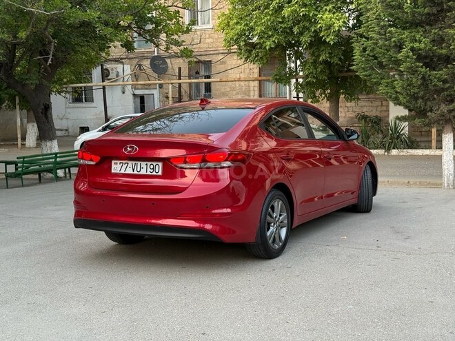 Hyundai Elantra 2018, 144,000 km - 2.0 л - Bakı