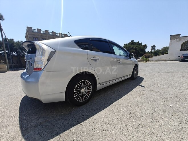 Toyota Prius 2011, 250,000 km - 1.8 l - Bakı