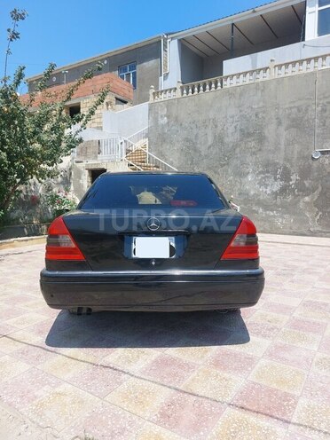 Mercedes C 220 1995, 395,000 km - 2.2 l - Bakı