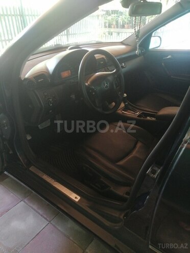 Mercedes C 200 2000, 389,056 km - 2.0 л - Bakı
