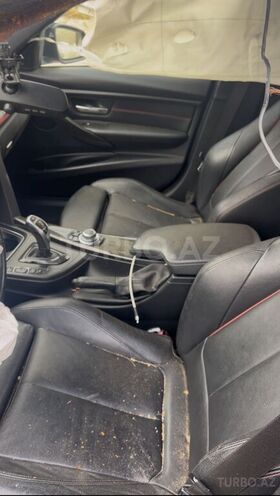 BMW 328 2013, 200,000 km - 2.0 л - Şamaxı