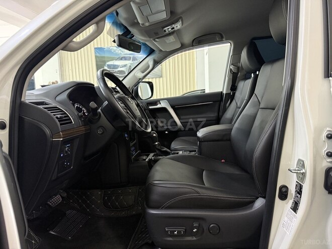 Toyota Land Cruiser Prado 2022, 15,000 km - 2.8 l - Bakı