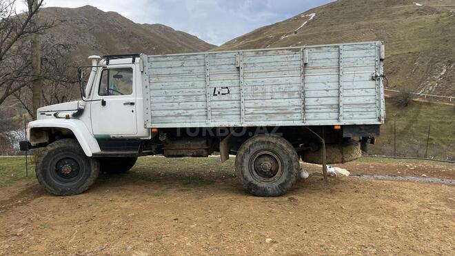 GAZ 3308 2007, 300,000 km - 4.7 l - Lerik
