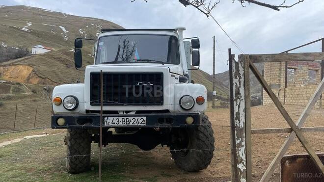 GAZ 3308 2007, 300,000 km - 4.7 l - Lerik