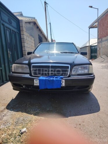 Mercedes C 220 d 1995, 999,900 km - 2.2 l - Mingəçevir