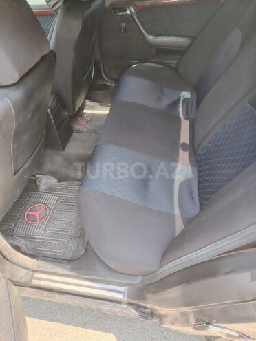 Mercedes C 220 d 1995, 999,900 km - 2.2 l - Mingəçevir