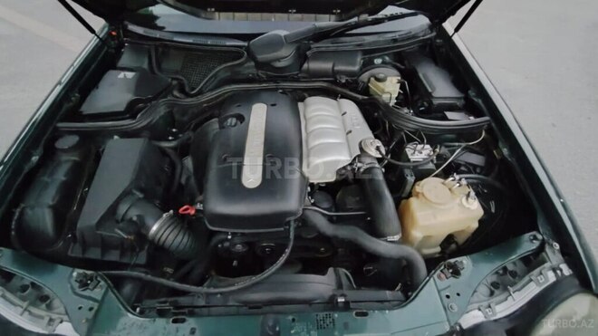 Mercedes E 220 d 1999, 420,000 km - 2.2 л - Sumqayıt