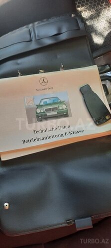 Mercedes E 220 d 1999, 420,000 km - 2.2 л - Sumqayıt