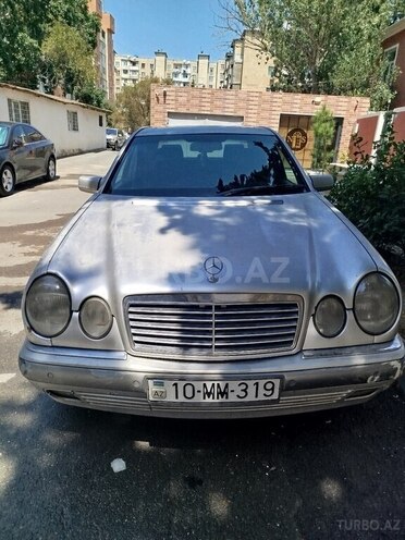 Mercedes E 230 1997, 425,000 km - 2.3 l - Bakı