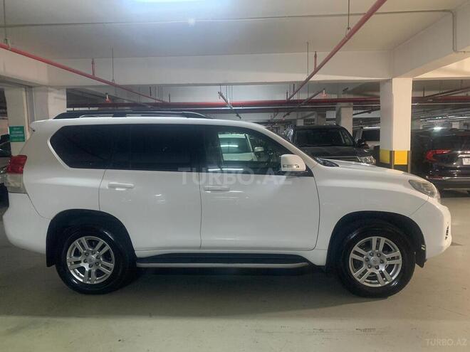 Toyota Land Cruiser Prado 2007, 273,000 km - 4.0 л - Bakı