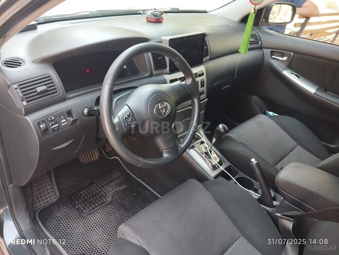 Toyota Corolla 2006, 233,833 km - 1.4 l - Bakı