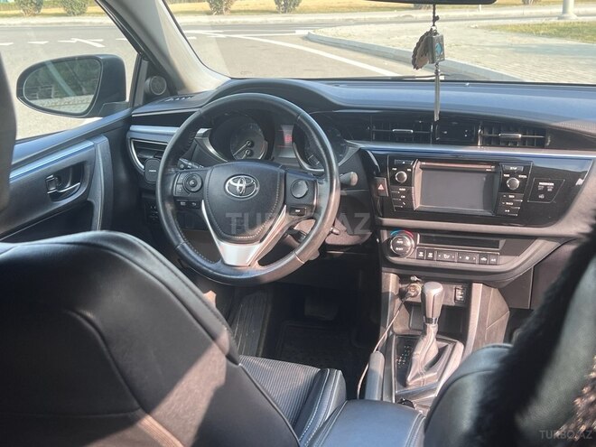 Toyota Corolla 2016, 169,176 km - 1.8 л - Bakı
