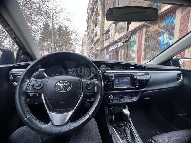 Toyota Corolla 2016, 169,176 km - 1.8 л - Bakı
