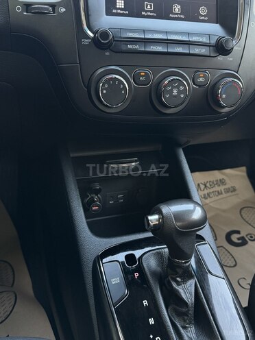 Kia Forte 2017, 185,000 km - 2.0 l - Bakı