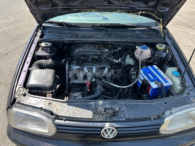 Volkswagen Golf 1993, 300,000 km - 1.8 l - Bakı