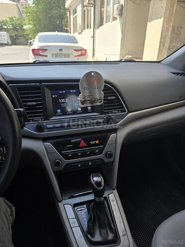 Hyundai Elantra 2017, 235,000 km - 2.0 l - Bakı