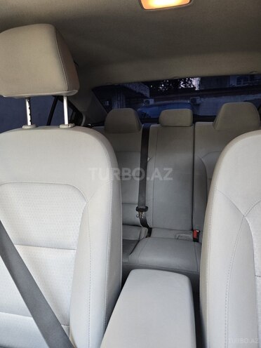 Hyundai Elantra 2017, 235,000 km - 2.0 l - Bakı