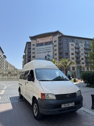 Toyota HiAce 2003, 345,000 km - 2.5 l - Bakı