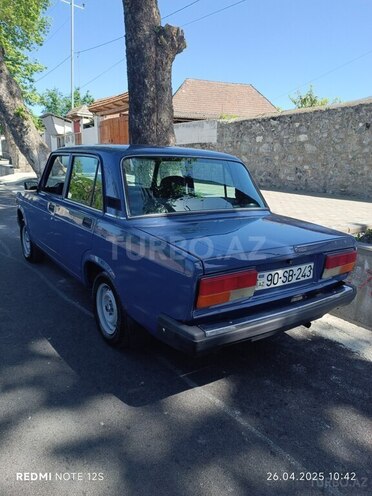 LADA (VAZ) 2107 2006, 45,000 km - 1.6 l - Qax