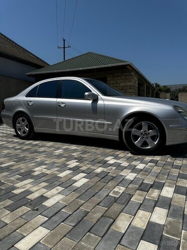 Mercedes E 270 2003, 300,000 km - 2.7 l - Bakı